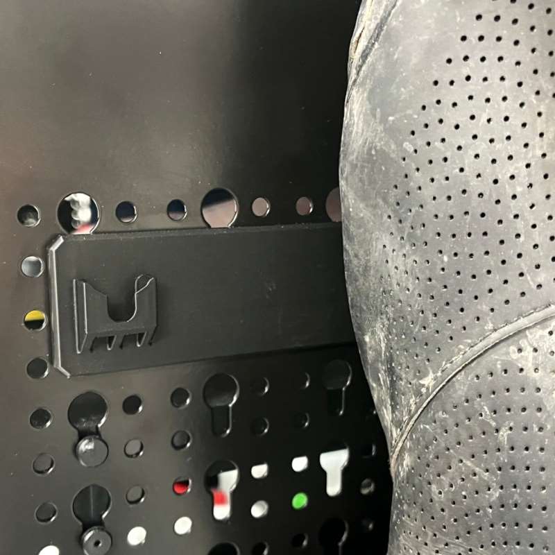 壁掛け式収納ベースホルダー SPDクイックリリースサイクリン - Cycling Gear Wall Organizer のレビューと価格